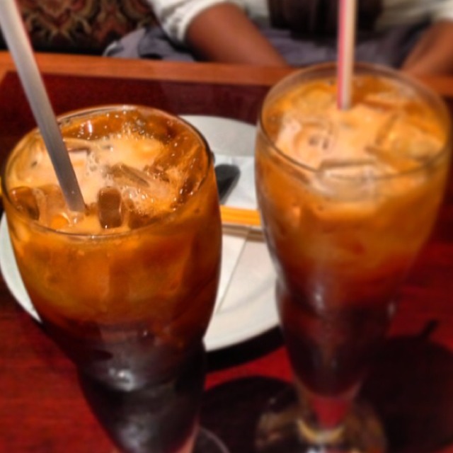 Burmese Iced Tea at Mandalay on #foodmento http://foodmento.com/place/2575