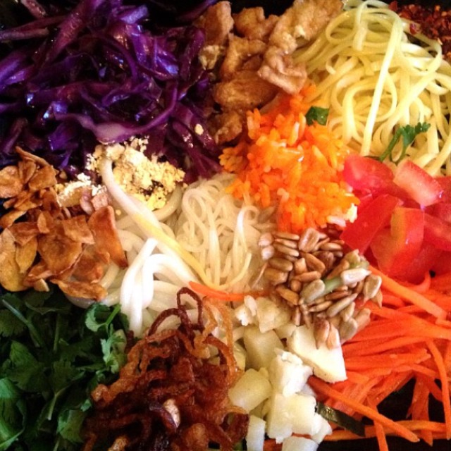 Rainbow Salad (20 Ingredients) at Mandalay on #foodmento http://foodmento.com/place/2575