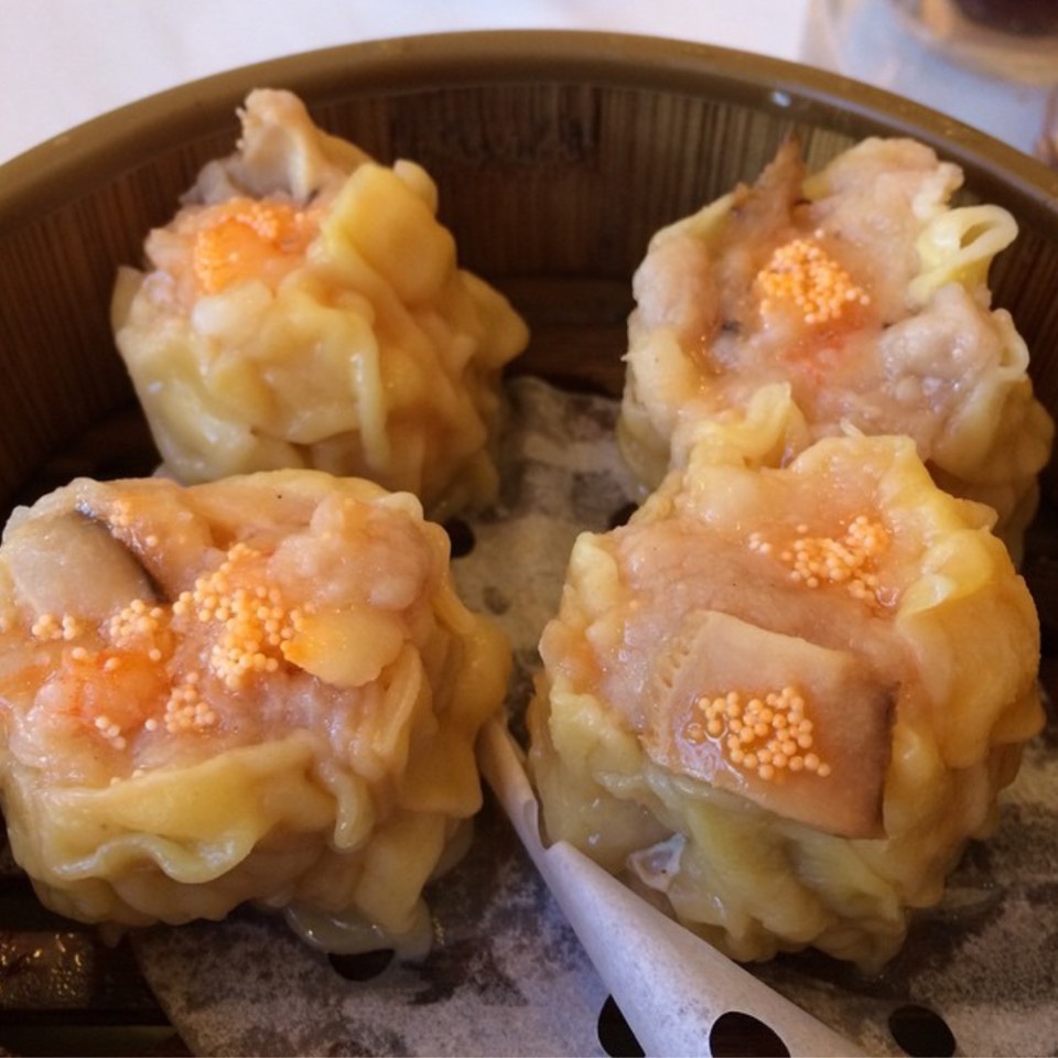 Siu Mai Dumplings from Hong Kong Lounge II 穗香小館 on #foodmento http://foodmento.com/dish/26457