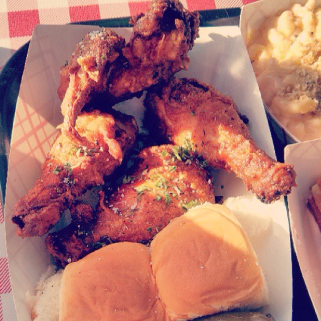 Fried Chicken at Ms P's Electric Cock on #foodmento http://foodmento.com/place/2629
