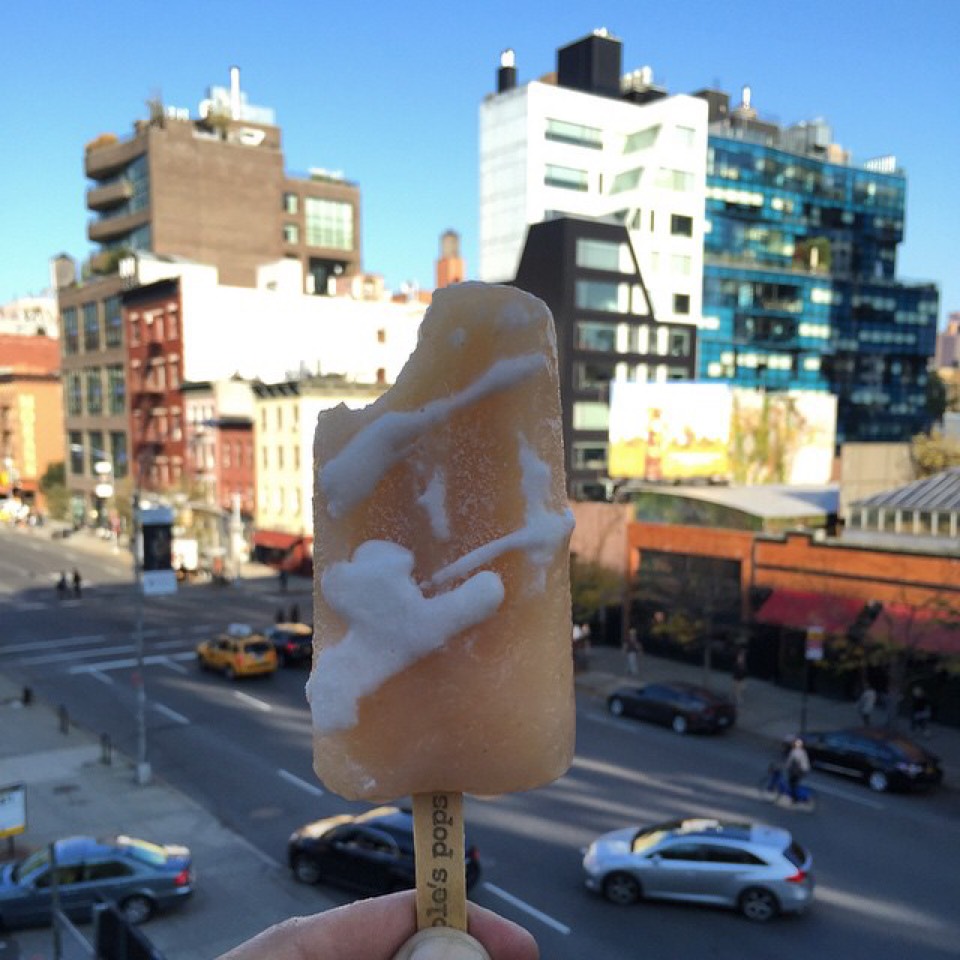 Apple Pie Popsicle at People's Pops High Line Cart on #foodmento http://foodmento.com/place/5065