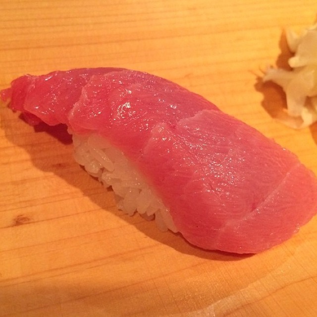 Chu - Toro - A La Carte from Ushiwakamaru on #foodmento http://foodmento.com/dish/12120