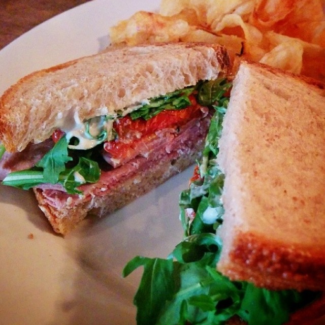 Roast Beef Sandwich at The Smile on #foodmento http://foodmento.com/place/1301
