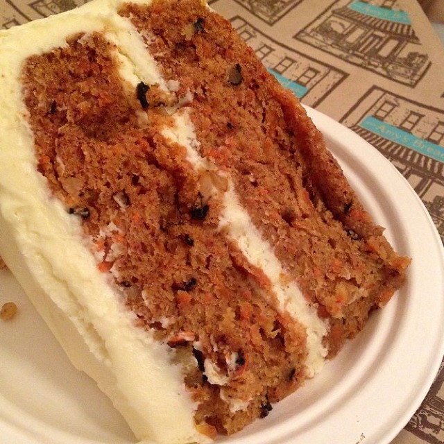Carrot Cake from Amy's Bread on #foodmento http://foodmento.com/dish/14934