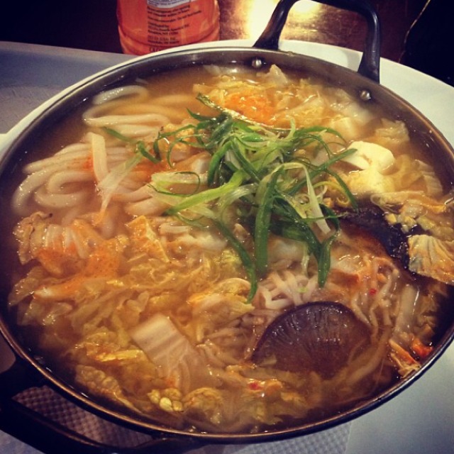 Chige Nabe from Ennju on #foodmento http://foodmento.com/dish/11297