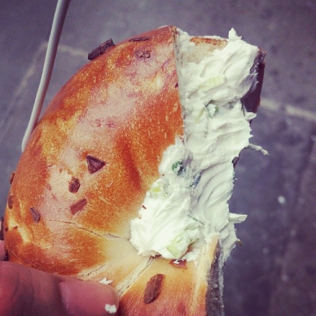 Veggie Cream Cheese Bagel from Murray's Bagels on #foodmento http://foodmento.com/dish/11317