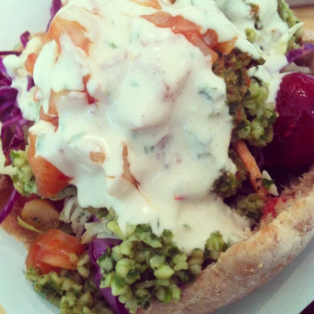 Maoz Falafel Sandwich from Maoz Vegetarian on #foodmento http://foodmento.com/dish/11334