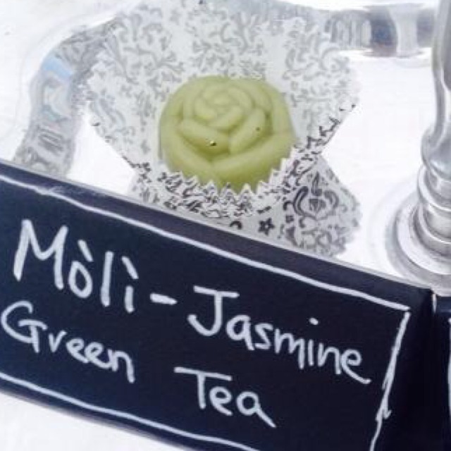 Moli Jasmine Green Tea Truffle @ Lululosophy at Smorgasburg (CLOSED) on #foodmento http://foodmento.com/place/2985