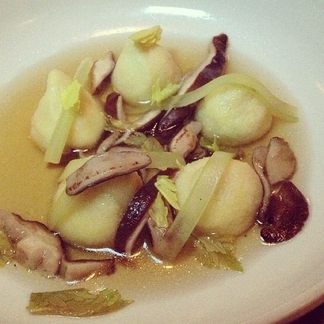 Naked Soybean Curd Dumplings With Celery Mushroom Broth at Fung Tu (CLOSED) on #foodmento http://foodmento.com/place/3046