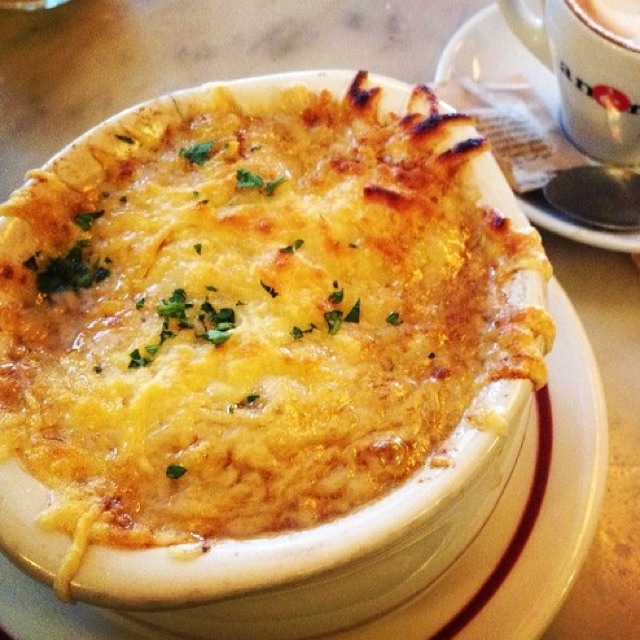 French Onion Soup at Schiller's Liquor Bar on #foodmento http://foodmento.com/place/3047