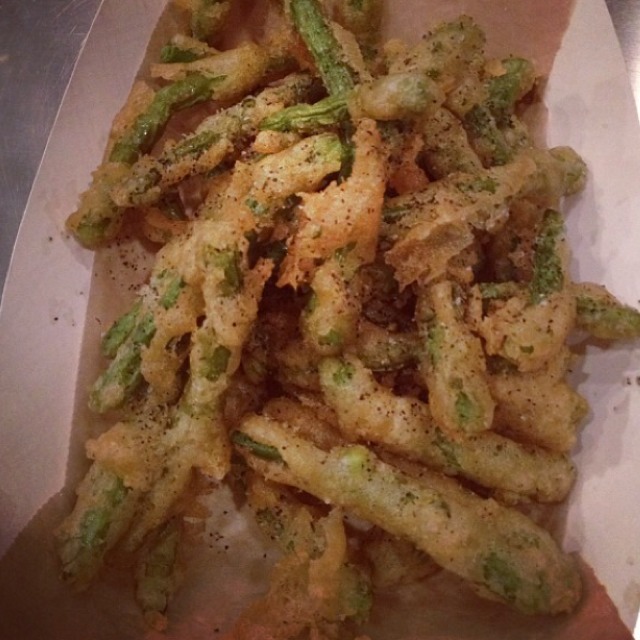 Fried Green Beans at Sticky's Finger Joint on #foodmento http://foodmento.com/place/3078