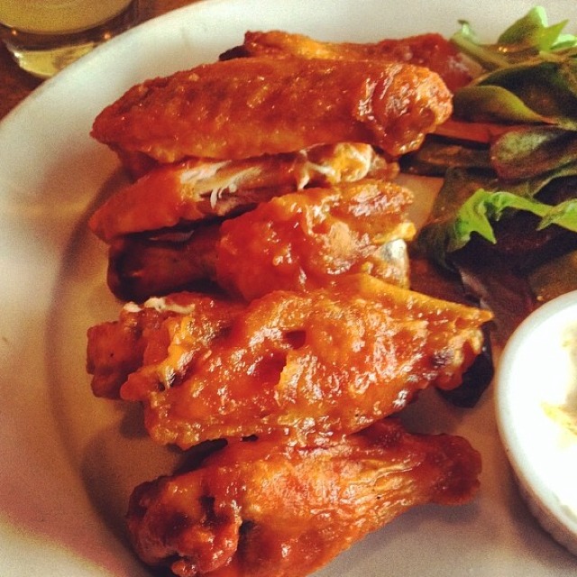 Chicken Wings at Corner Social on #foodmento http://foodmento.com/place/3121