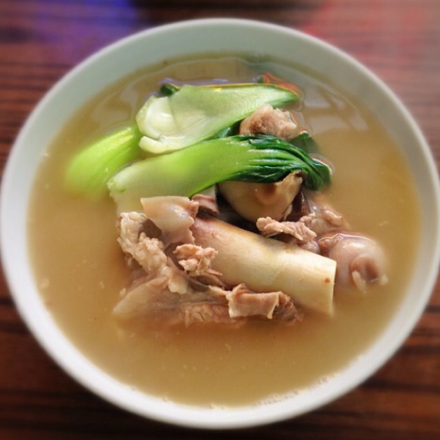 Pork Bone Noodle Soup at Lam Zhou Handmade Noodle (CLOSED) on #foodmento http://foodmento.com/place/3129
