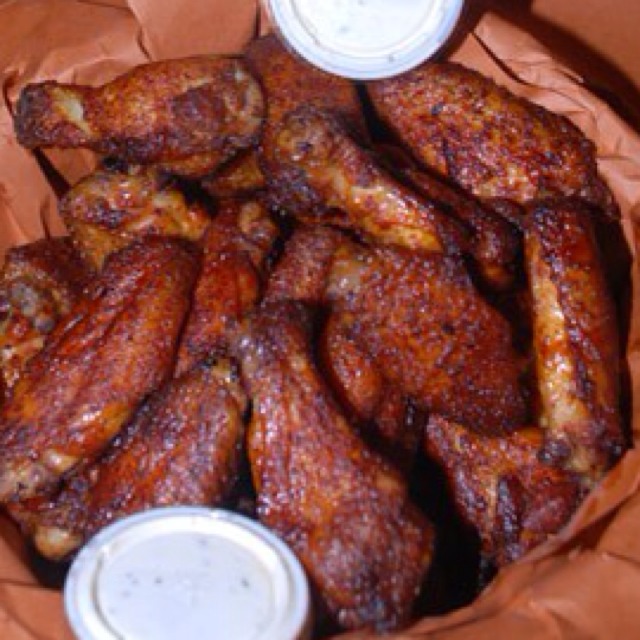 Smoked Chicken Wings from Hill Country Barbecue Market on #foodmento http://foodmento.com/dish/3477