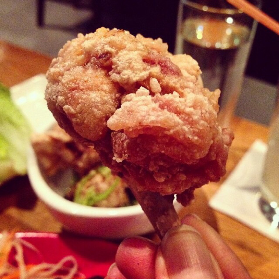 Umi Nom Crispy Chicken Wings (Lollipop) at Umi Nom (CLOSED) on #foodmento http://foodmento.com/place/4127