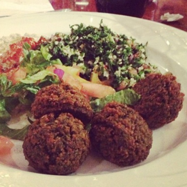 Falafel - Lebanese Dishes‎ from Wafa's (CLOSED) on #foodmento http://foodmento.com/dish/17302