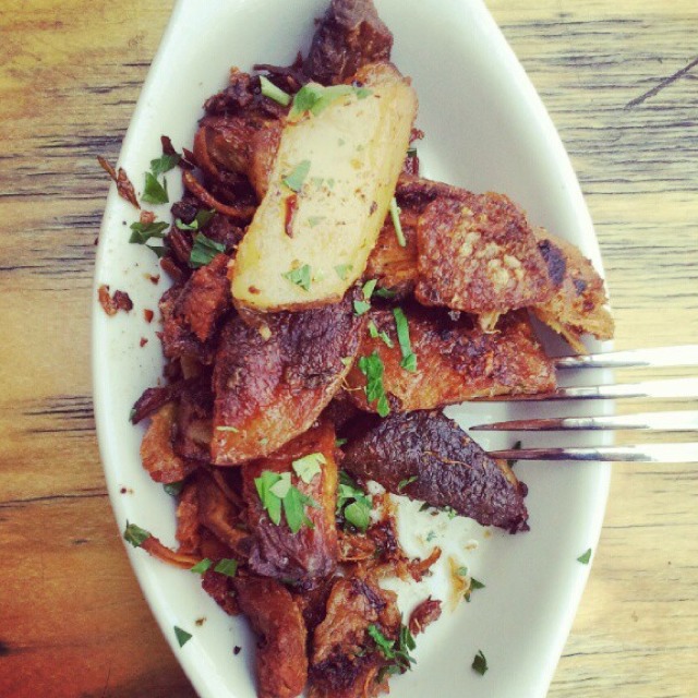 Crispy Potatoes and Burnt Ends at Porchetta on #foodmento http://foodmento.com/place/418