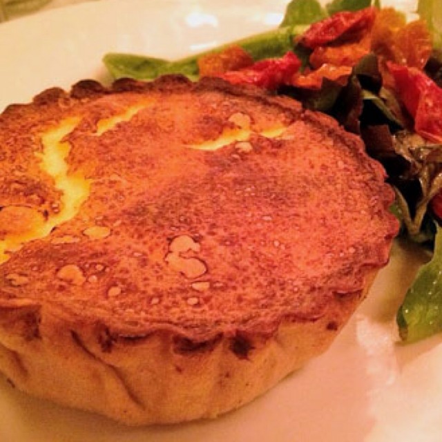 Warm Goat Cheese and Caramelized Onion Tart at Balthazar on #foodmento http://foodmento.com/place/425