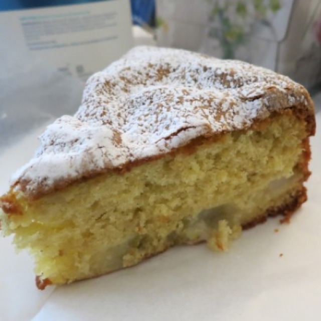 Pear Cake from Boubouki on #foodmento http://foodmento.com/dish/17542