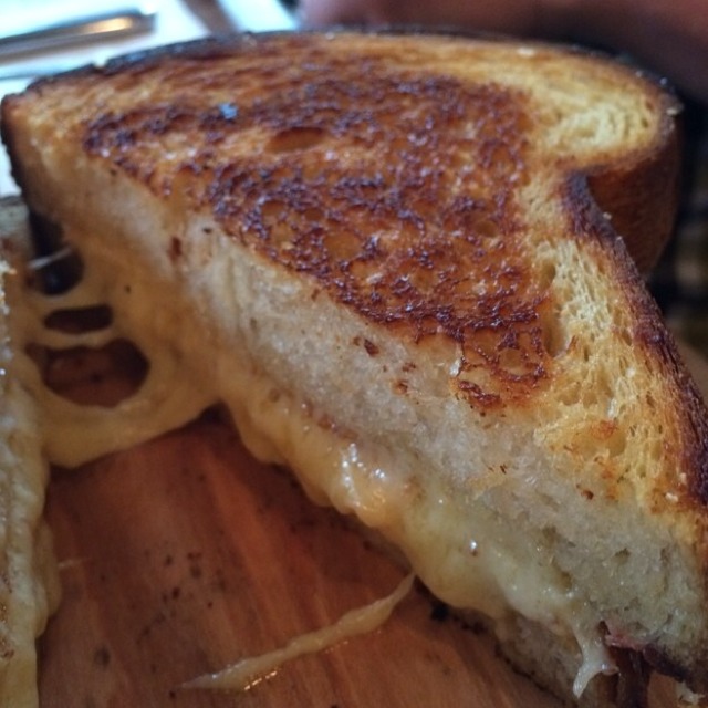 Grilled Cheese Sandwich at High Street on Market on #foodmento http://foodmento.com/place/4448