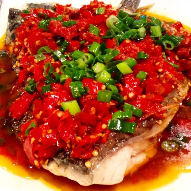 Chili Fish Head from Hunan House Chinese Restaurant on #foodmento http://foodmento.com/dish/18964