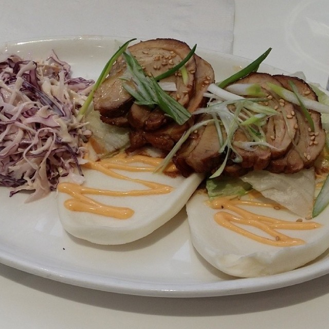 Steamed Pork Buns - Appetizer at Jin Ramen on #foodmento http://foodmento.com/place/4700