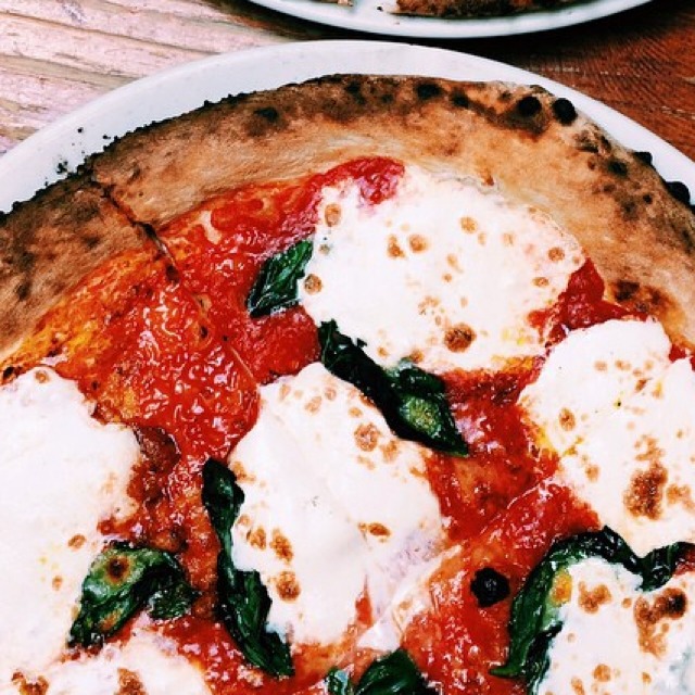 Margherita - Pizza‎ at Zero Otto Nove on #foodmento http://foodmento.com/place/4781