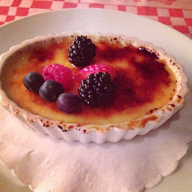 Classic Creme Brulee from 21 Club on #foodmento http://foodmento.com/dish/11790