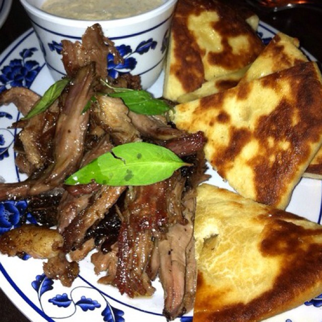 Smoked Lamb Shoulder at Fatty Cue on #foodmento http://foodmento.com/place/850
