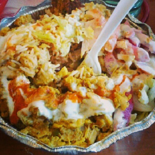 Chicken and Rice from King Of Falafel & Shawarma on #foodmento http://foodmento.com/dish/3538