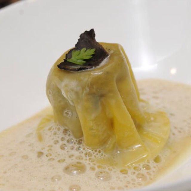 Foie Gras Ravioli (Cabbage Marmalade) from Le Cirque on #foodmento http://foodmento.com/dish/3573