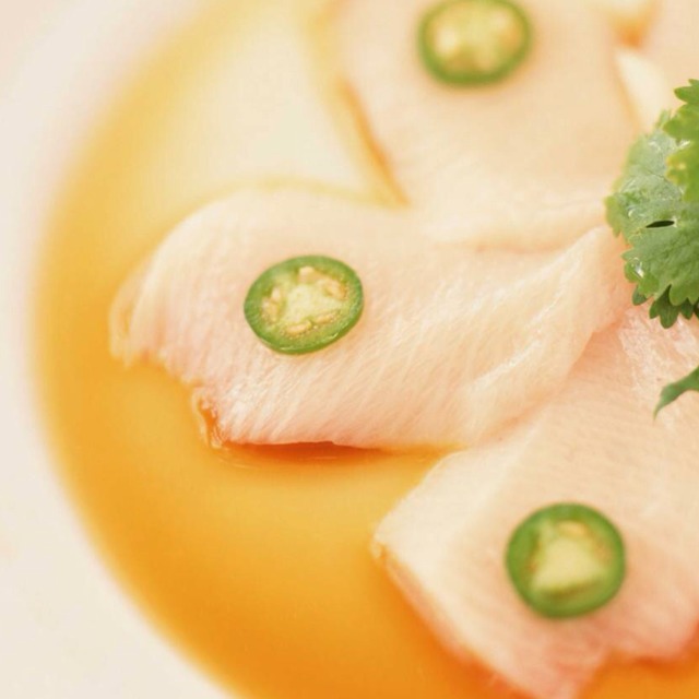 Yellowtail Sashimi (with Jalapeño) at Nobu (CLOSED) on #foodmento http://foodmento.com/place/923