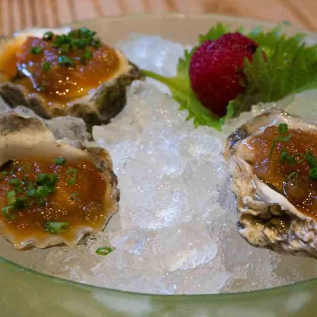 Kumamoto Oysters (with Maui Onion Salsa) from Nobu (CLOSED) on #foodmento http://foodmento.com/dish/3673