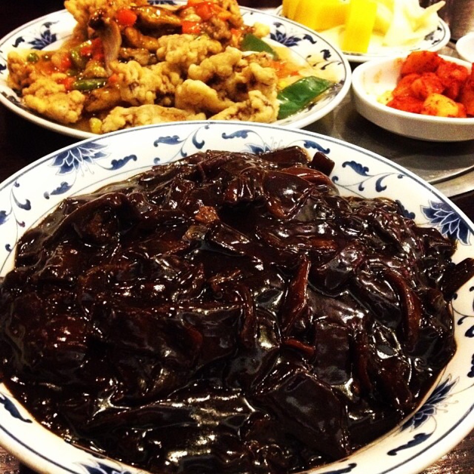 Handmade Noodles, Black Bean Sauce (Jajangmyun) at Muk Eun Ji/Son Jja Jang (CLOSED) on #foodmento http://foodmento.com/place/4010
