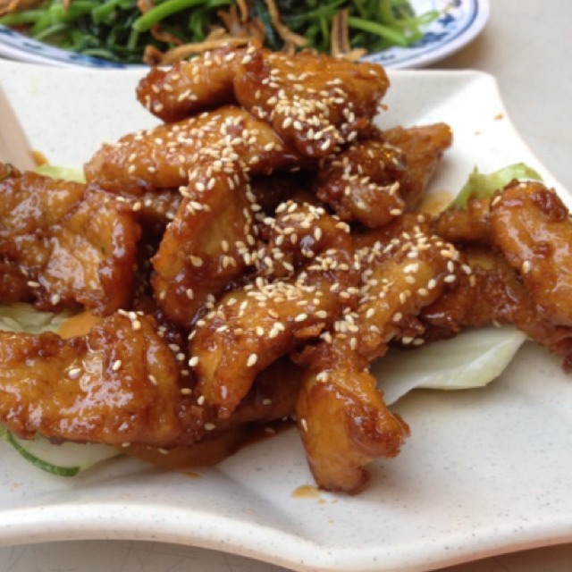 Royal Stew Pork Ribs at Keng Eng Kee Seafood on #foodmento http://foodmento.com/place/1534