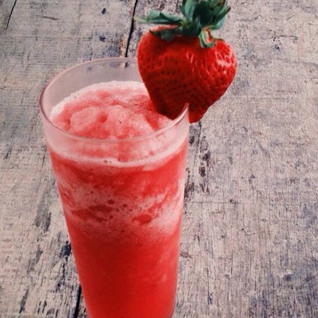 Strawberry Kiss (Strawberry, Banana, Grenadine, Lime Cordial) at The Bar And Alfresco on #foodmento http://foodmento.com/place/1875