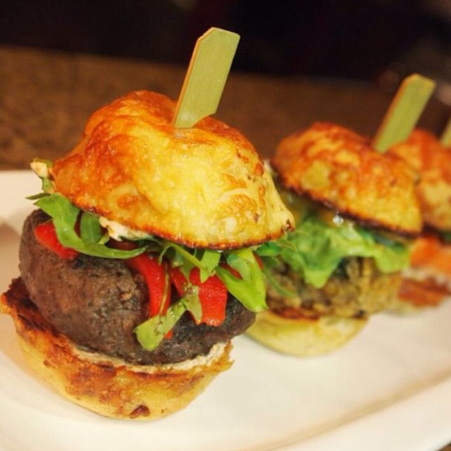 Wagyu Sliders from The Bar And Alfresco on #foodmento http://foodmento.com/dish/6956