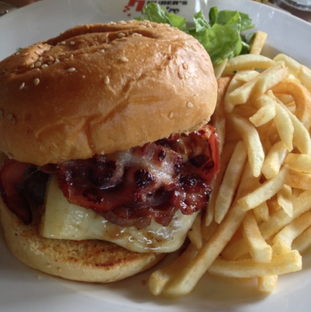 Huber's Burger at Huber's Butchery & Bistro on #foodmento http://foodmento.com/place/81