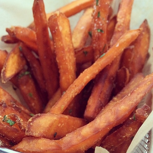 Sweet Potato Fries In A Basket at Father's Office on #foodmento http://foodmento.com/place/2738