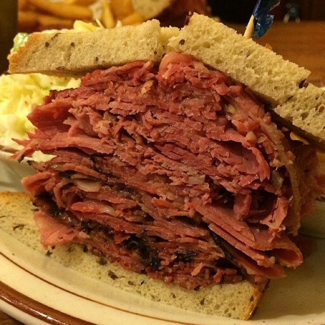 Hot Pastrami Sandwich at Canter's Delicatessen on #foodmento http://foodmento.com/place/2743