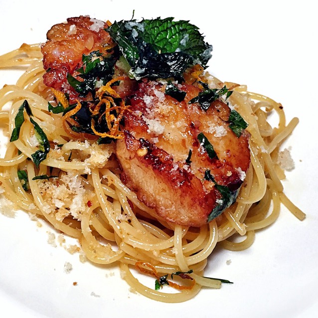 Spaghetti With Sea Scallops at Bottino Restaurant on #foodmento http://foodmento.com/place/10274