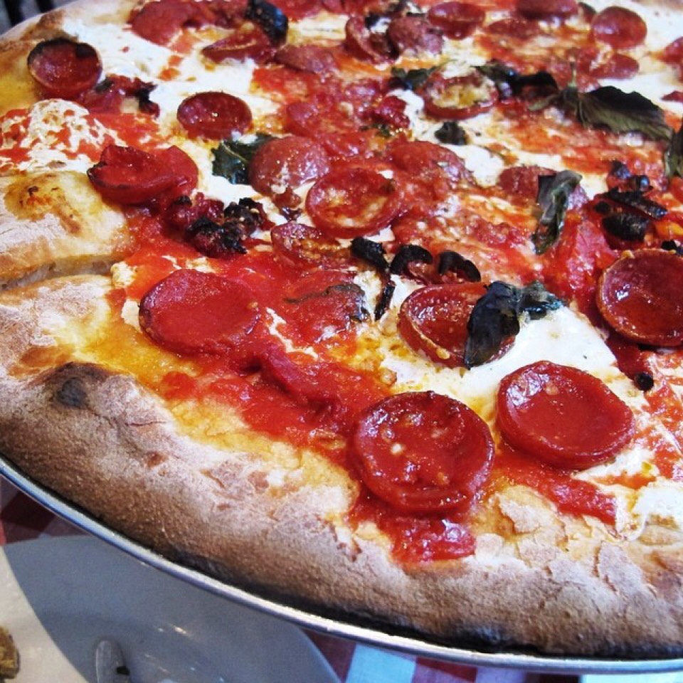 Pizza (Pepperoni, Sundried Tomatoes, Basil) from Grimaldi's Pizzeria on #foodmento http://foodmento.com/dish/20591
