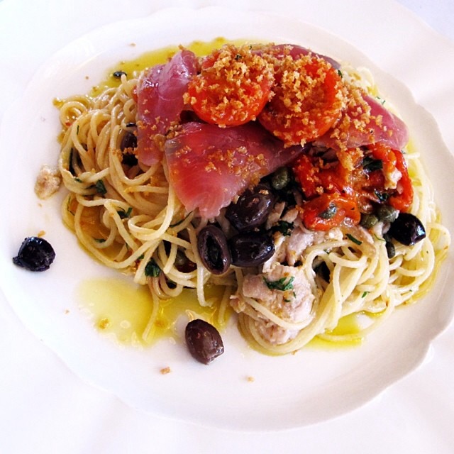 Spaghetti Nicoise, Tuna (Cooked & Raw), Olives, Tomatoes, Capers from Lafayette on #foodmento http://foodmento.com/dish/17035