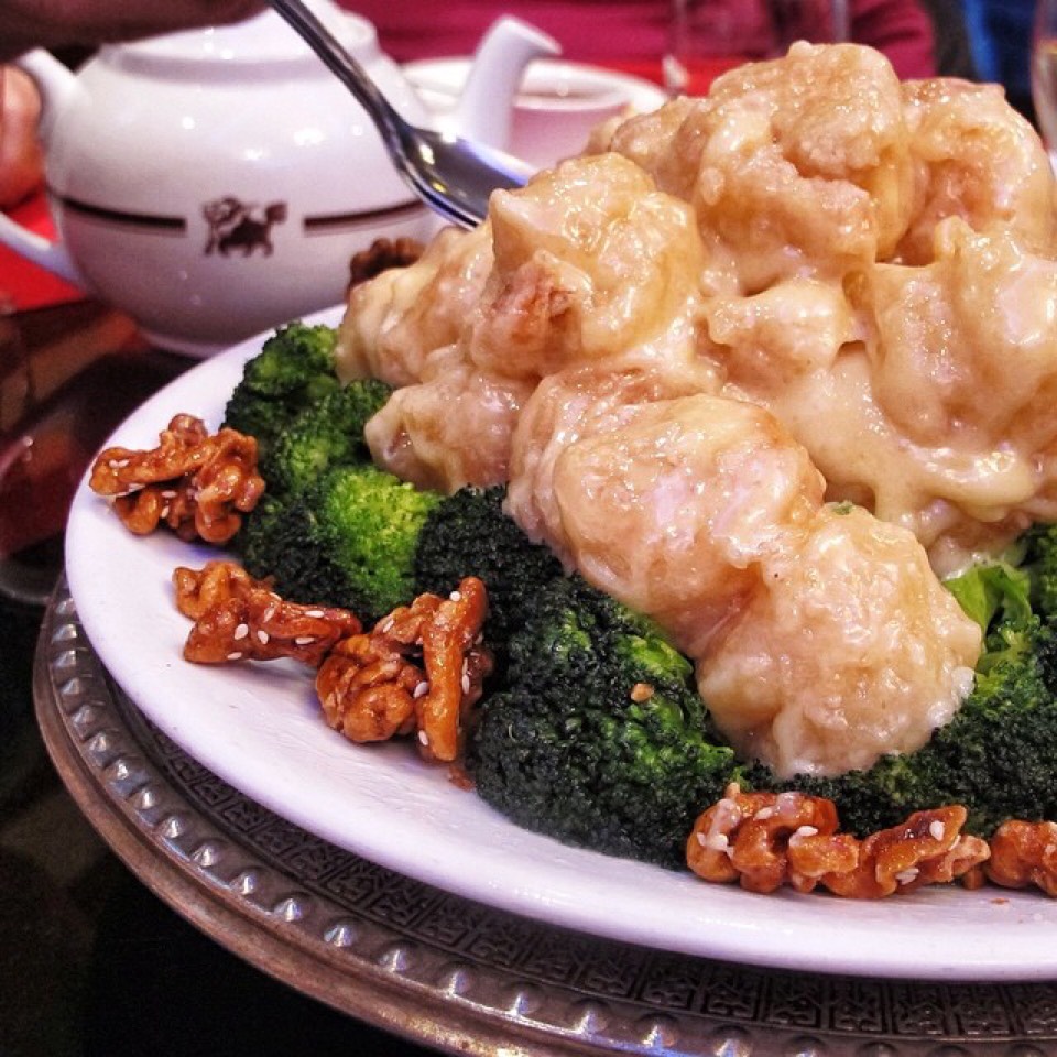 Shrimp & Broccoli With Mayo & Candied Walnuts at Golden Unicorn Restaurant 麒麟金閣 on #foodmento http://foodmento.com/place/3596