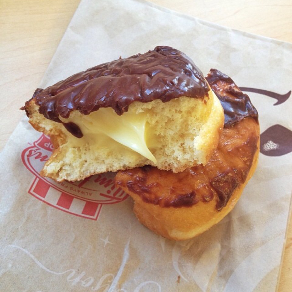 Boston Cream - Donuts at Tim Hortons on #foodmento http://foodmento.com/place/4048