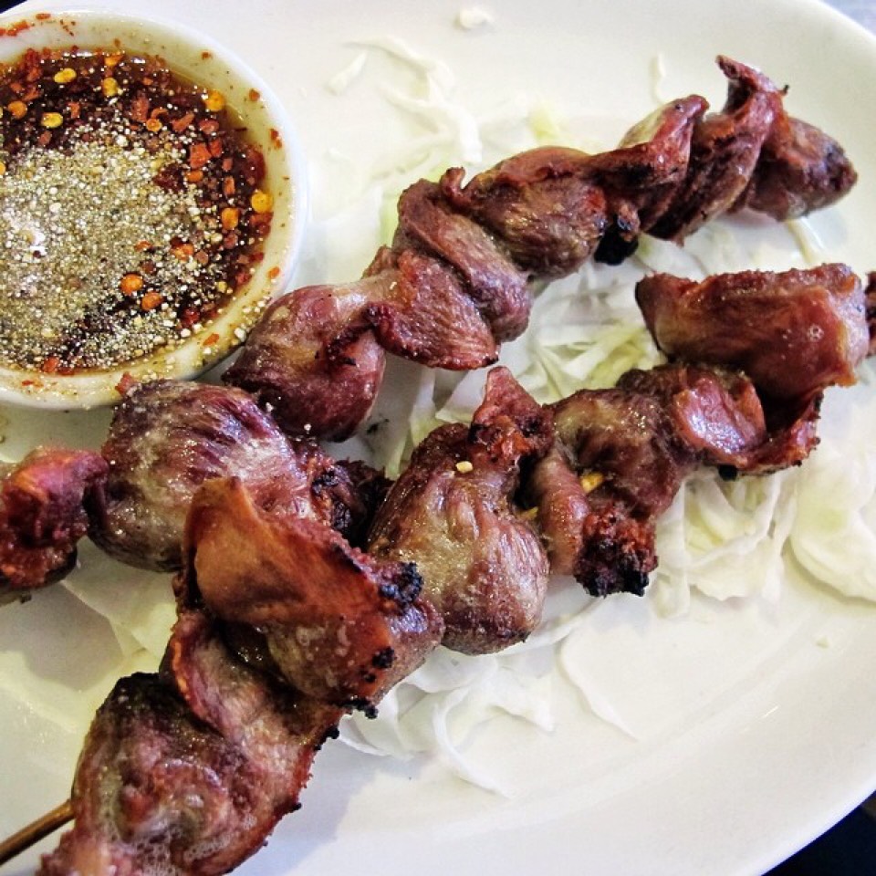 Grilled Chicken Gizzards at Zabb Elee (CLOSED) on #foodmento http://foodmento.com/place/4091