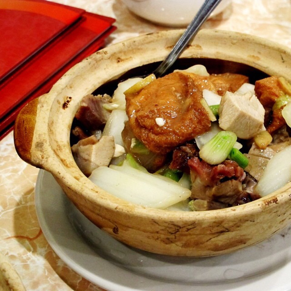Pork & Tofu Casserole Claypot at A Wah II Restaurant on #foodmento http://foodmento.com/place/4411