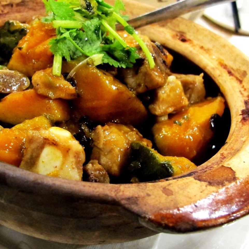 Kabocha Spare Rib Casserole (Pork, Pumpkin) from A Wah II Restaurant on #foodmento http://foodmento.com/dish/20812