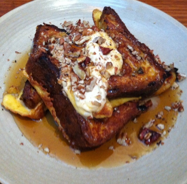 French Toasted Brioche w Banana, Butterscotch Sauce & Peanut Brittle at Seven Seeds on #foodmento http://foodmento.com/place/1862