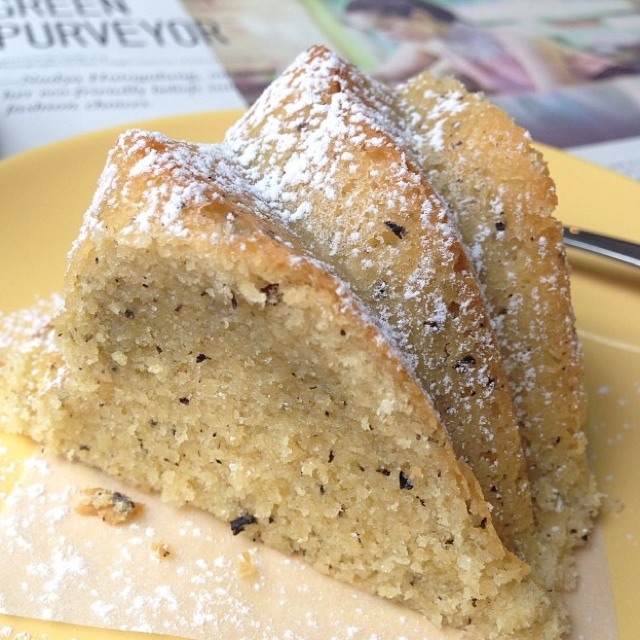Earl Grey Pound Cake from Brawn & Brains on #foodmento http://foodmento.com/dish/5468